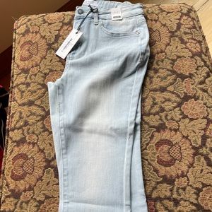 Just blue Capri